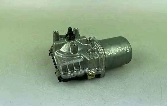 Volkswagen Golf VIII Wiper motor 5H2955119B