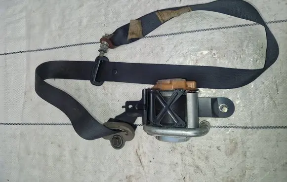 Nissan Murano Z50 Front seatbelt Tkaf2g2006