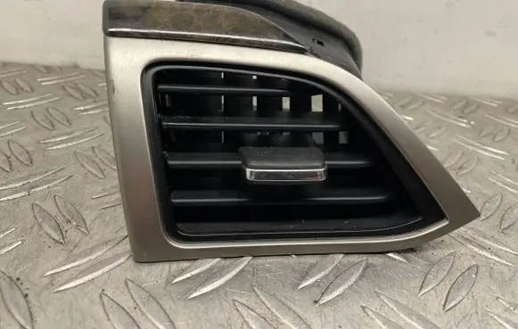 Lincoln MKZ II Dashboard air vent grill cover trim DP53F018B09B