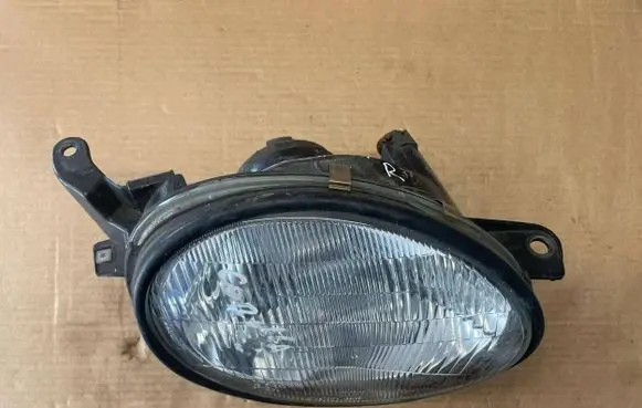 Toyota Corolla E110 Headlight/headlamp 12436