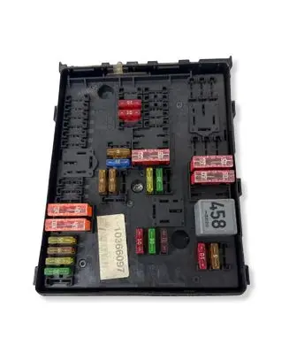 Volkswagen PASSAT B6 Fuse module 01418986 1K0937124K