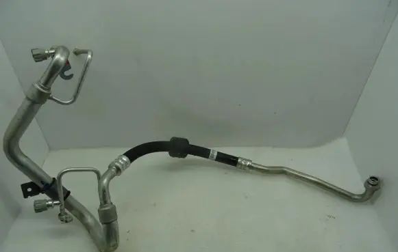 Dacia Spring Air conditioning (A/C) pipe/hose 924465406R