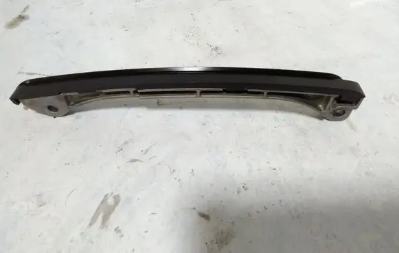 Toyota Avensis T250 Slide rail for timing chain 