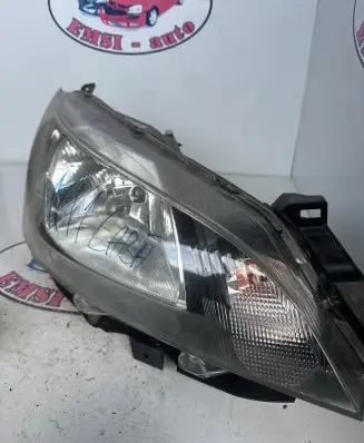 Nissan NV200 Headlight/headlamp 26010BJ00A