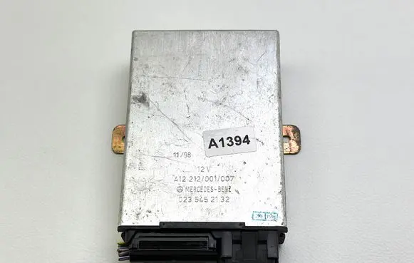 Mercedes-Benz Vito Viano W638 Cruise control relay 0235452132 0105459628 0195453932