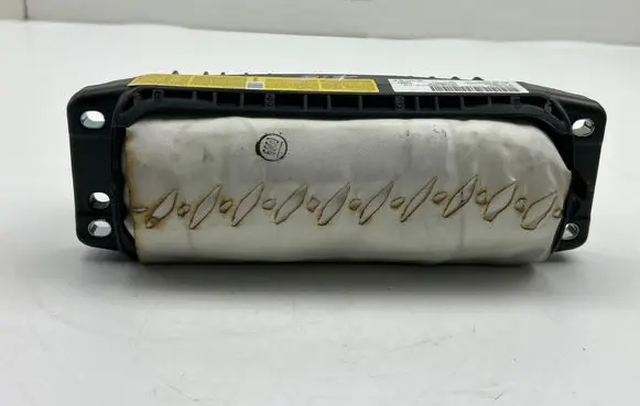 Volkswagen PASSAT B7 Passenger airbag 34102850E 561880204A S11163715