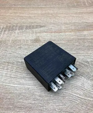 Audi A4 S4 B5 8D Other relay 4B0919471 5KG006568
