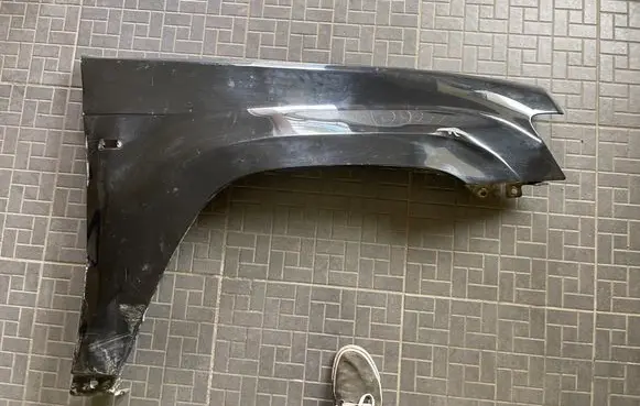 Jeep Grand Cherokee (WK) Fender