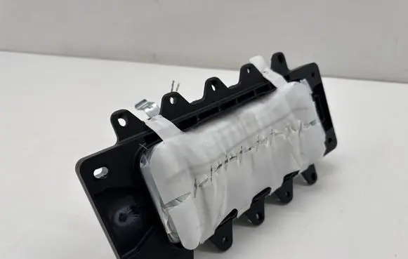 Mercedes-Benz EQA Passenger airbag A2478607302 2018775