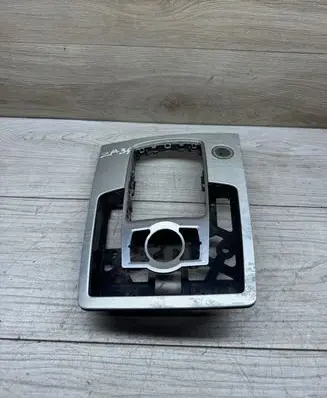 Audi Q7 4L Gear shifter surround trim plastic 4L0864261 8103780