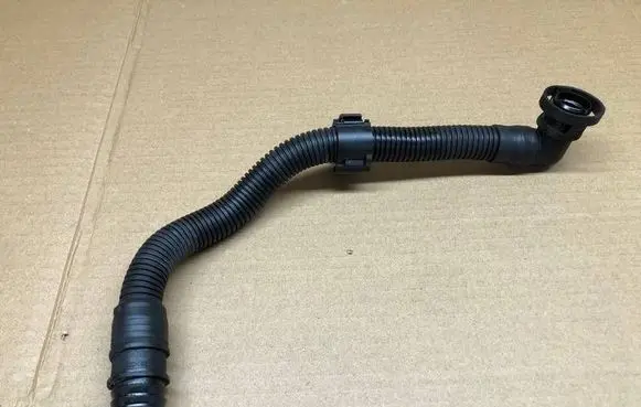 Audi A6 S6 C7 4G Breather hose/pipe 4G0103493H 496H
