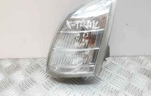 Nissan X-Trail T30 Front indicator light 3443L