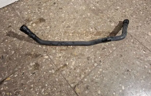 Volvo V60 Electric car engine cooling hoses/pipes 31338617