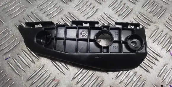 Toyota Auris E180 Front bumper mounting bracket 525350040