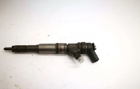 BMW 5 E60 E61 Fuel injector 0445110212