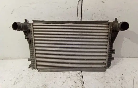 Volkswagen PASSAT CC Intercooler radiator 3C0145805AK