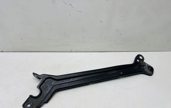 Skoda Superb B8 (3V) Radiator support slam panel bracket 3V0806930