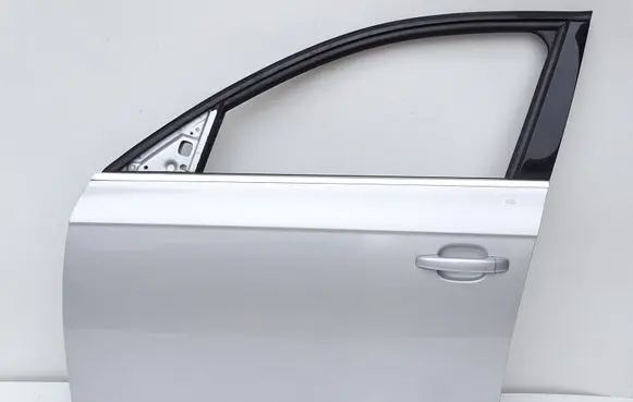 Audi A4 Allroad B8 Front door LX7W
