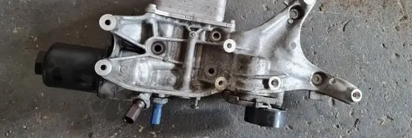 Audi A5 Sportback 8TA Oil filter mounting bracket 06L903143A
