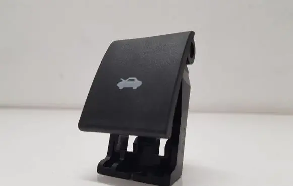 Jeep Grand Cherokee Engine bonnet (hood) release handle