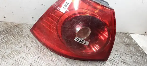 Volkswagen Golf V Rear/tail lights
