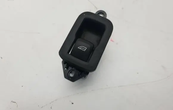 Volvo XC60 Electric window control switch 31272013 09W371
