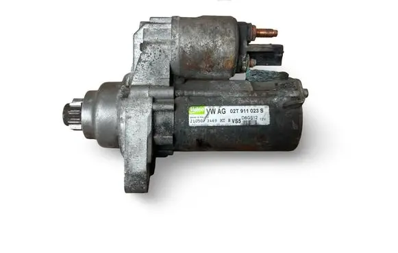 Seat Ibiza III (6L) Starter motor D6GS12 02T911023S