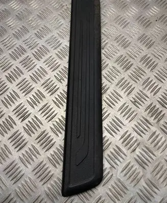 Front sill trim cover