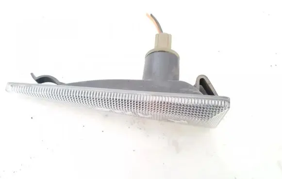 Renault Scenic II - Grand scenic II Front fender indicator light 8200027150g