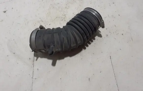 Nissan NV200 Air intake duct part 165763LS0A