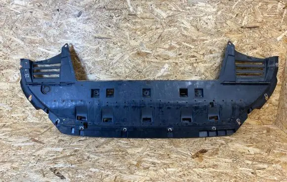 Opel Combo E Front bumper skid plate/under tray 9825323580