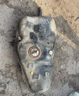 Toyota Corolla E120 E130 Fuel tank 