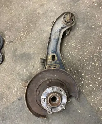 Hyundai Santa Fe Rear wheel hub 552702W150