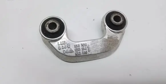Volkswagen PASSAT B5.5 Front anti-roll bar/stabilizer link 133109