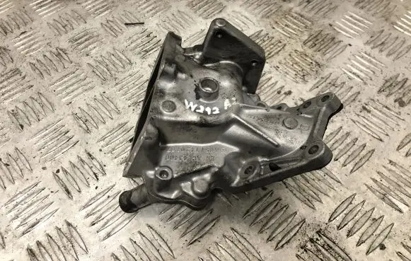 Mercedes-Benz E W212 EGR valve A6511420467
