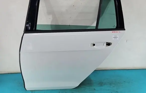 Volkswagen Golf VII Rear door IMPRK1483024