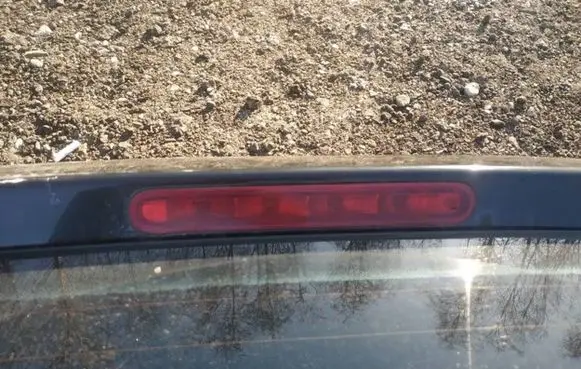 Peugeot 207 Third/center stoplight