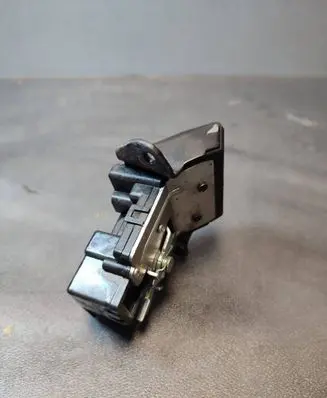 Hyundai i30 Tailgate lock latch 81230-A6000