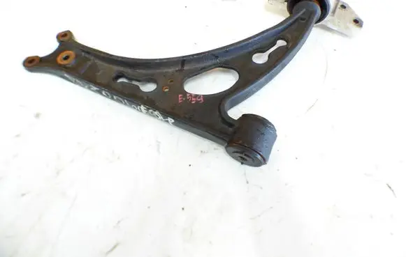 Volkswagen Eos Front lower control arm/wishbone 