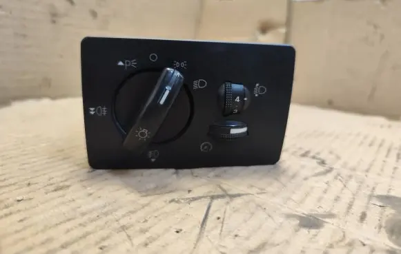 Ford Focus C-MAX Light switch 3M5T13A024AB