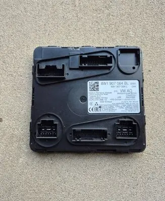 Audi A4 S4 B9 8W Central body control module 8W1907064B 5DK01436612 8W1907064BL
