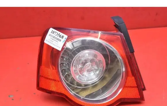 Volkswagen PASSAT B6 Rear/tail lights 3C5945095C