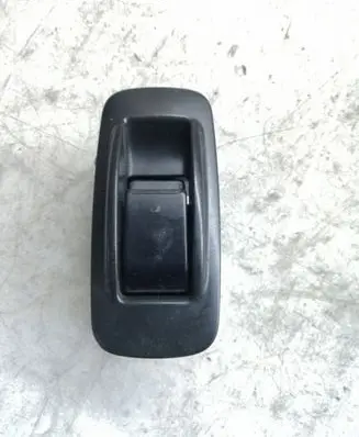 Toyota Corolla Verso AR10 Electric window control switch 848010F030B0