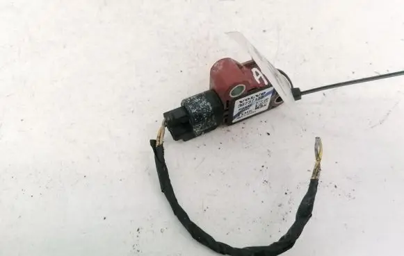 Volvo V50 Airbag deployment crash/impact sensor 30737138