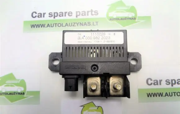 Mercedes-Benz ML W166 Battery control module 0009822023 A0009822023