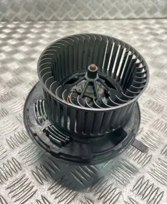 BMW X3 F25 Heater fan/blower T1013621M
