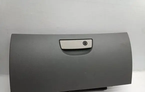 Chrysler 300 - 300C Glove box 1054230REVAA 48876A