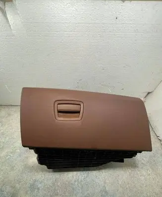BMW 5 F10 F11 Glove box 9166683 112420 0110210310