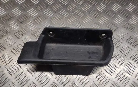 Mazda 323 Other interior part BC5B687D1