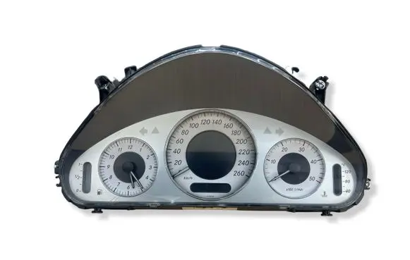 Mercedes-Benz E W211 Speedometer (instrument cluster) A2115402548